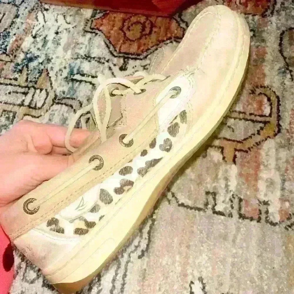 Sperry Shoes - Picture 4 of 6